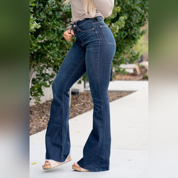 Judy Blue Size 15 32 Flare Dark Wash Jeans Western Boots Raw Hem JB82343DK Denim - Picture 3 of 11